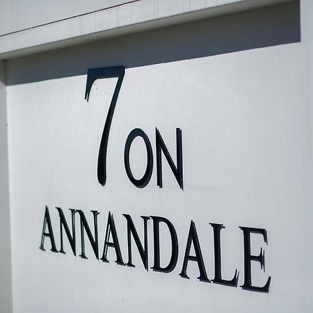 7 On Annandale B&B East London Exterior foto